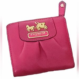 Coach Logo Wallet Pink
